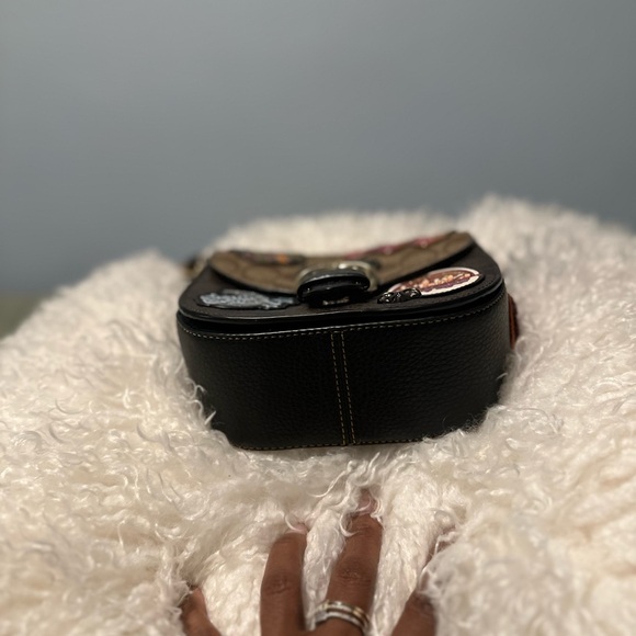 COACH | Kleo Shoulder Bag 17 Colorblock Signature Canvas With Disco Patches - Picture 10 of 10